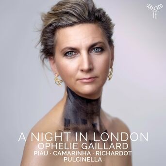A Night in London (Deluxe Edition)
